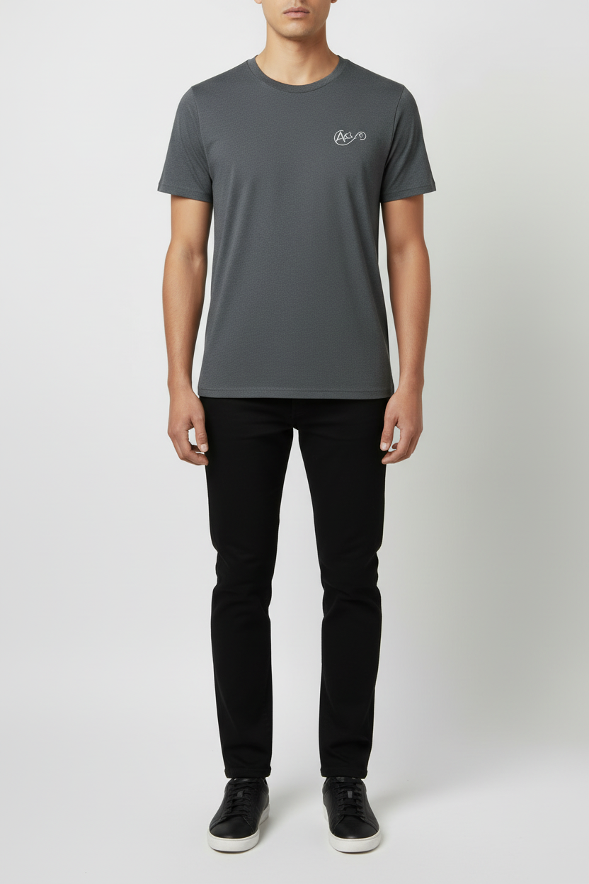 Aki T-shirt